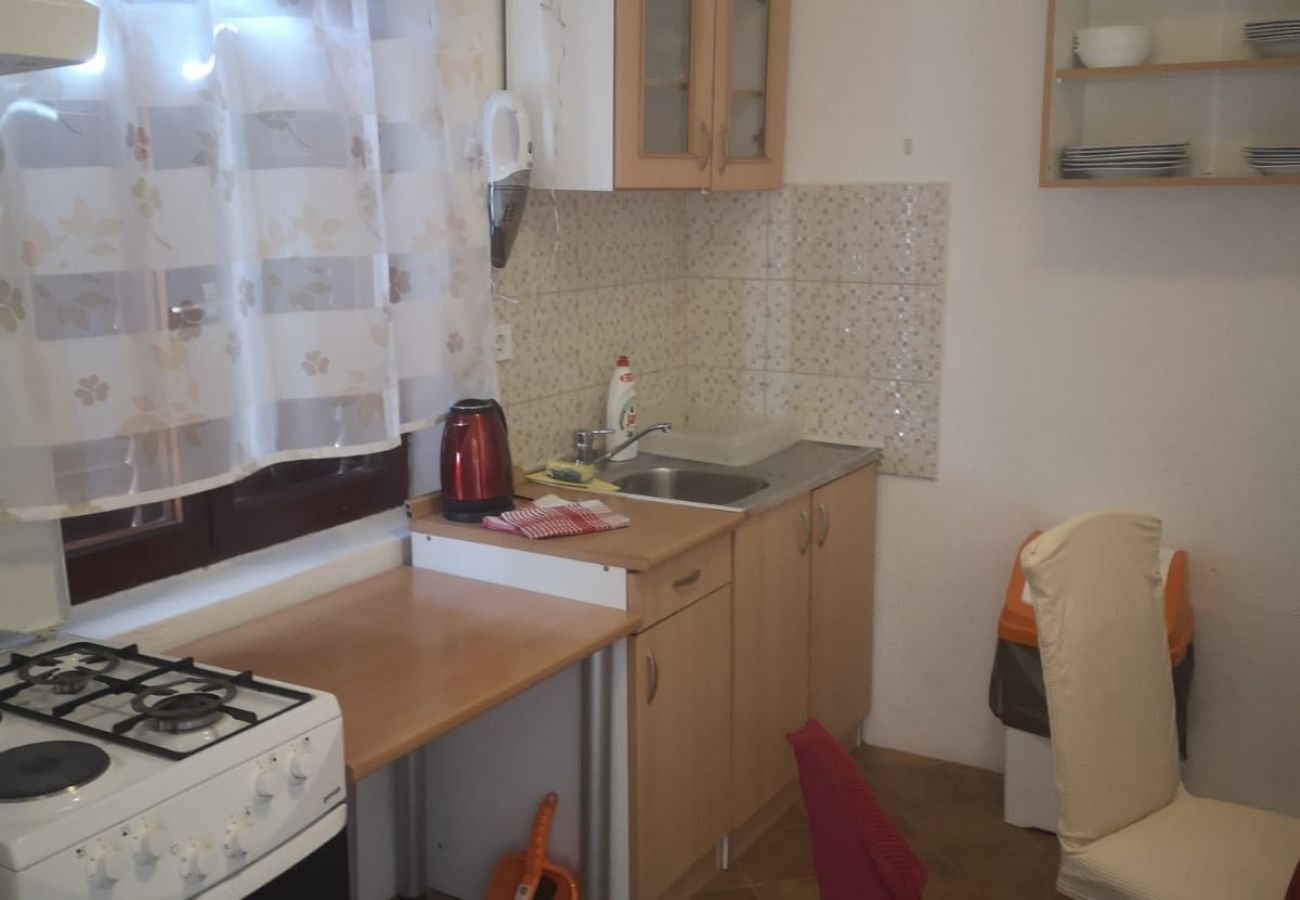 Appartement à Stanici - Ferienwohnung in Stanići mit Meerblick, Balkon, Klimaanlage, W-LAN (634-1)