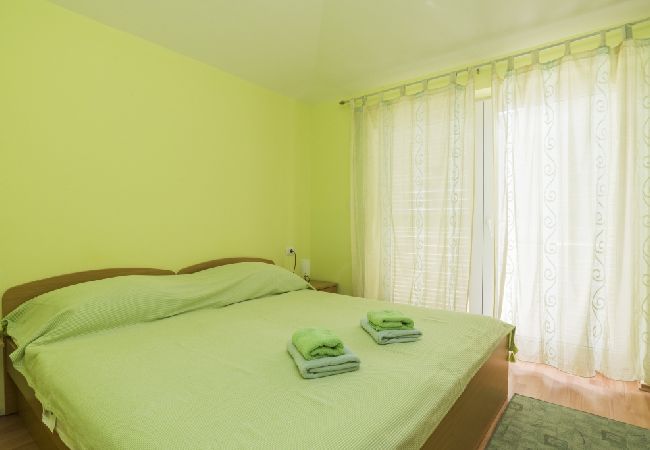 Appartement à Umag - Appartement dans Umag avec Balcon, Climatisation, WIFI (653-2) Appartement à Umag - Appartement dans Umag avec Balcon, Climatisation, WIFI (653-2)