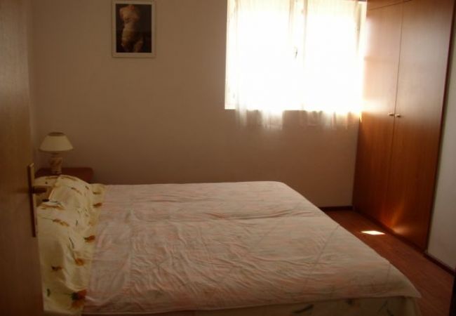 Appartement à Bol - Appartement dans Bol avec vue mer, Balcon, Climatisation, WIFI (652-1) Appartement à Bol - Appartement dans Bol avec vue mer, Balcon, Climatisation, WIFI (652-1)