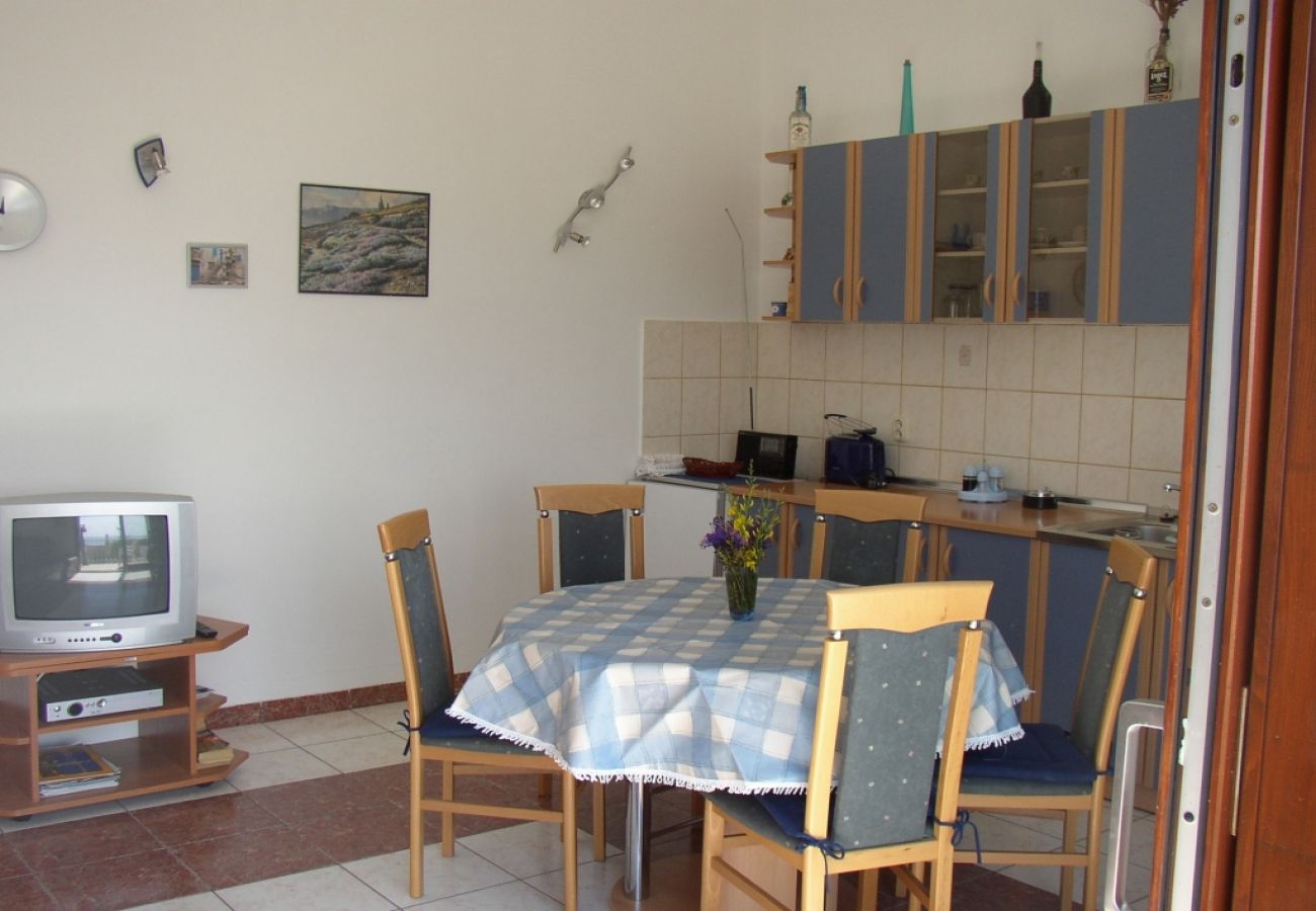 Appartement à Bol - Appartement dans Bol avec vue mer, Balcon, Climatisation, WIFI (652-1)