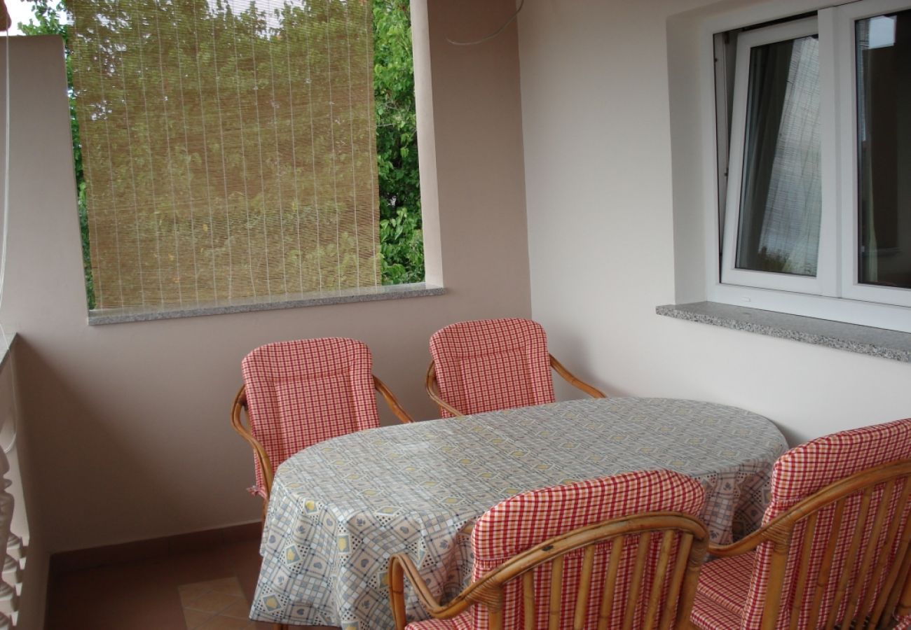 Appartement à Banjol - Appartement dans Banjol avec vue mer, Balcon, Climatisation, WIFI (605-2)