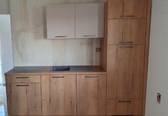 Appartement à Banjol - Appartement dans Banjol avec vue mer, Balcon, Climatisation, WIFI (605-3) Appartement à Banjol - Appartement dans Banjol avec vue mer, Balcon, Climatisation, WIFI (605-3)