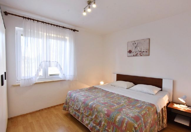 Appartement à Porec - Appartement dans Poreč avec Balcon, WIFI (819-1) Appartement à Porec - Appartement dans Poreč avec Balcon, WIFI (819-1)