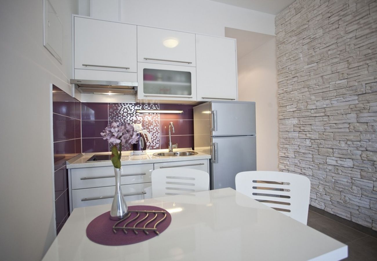 Appartement à Duce - Appartement dans Duće avec vue mer, terrasse, Climatisation, WIFI (850-3)