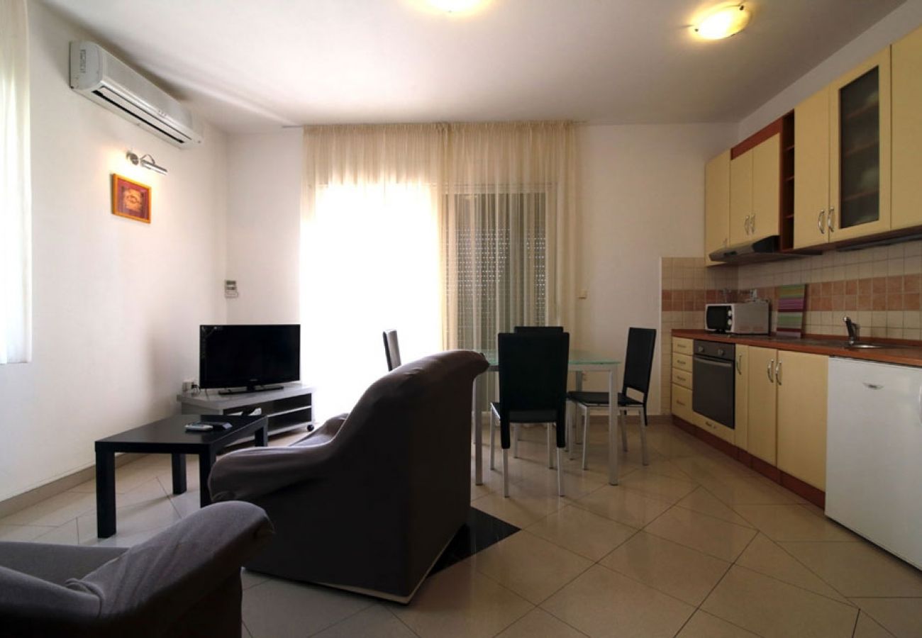 Appartement à Zadar - Appartement dans Zadar avec vue mer, Balcon, Climatisation, WIFI (858-2)