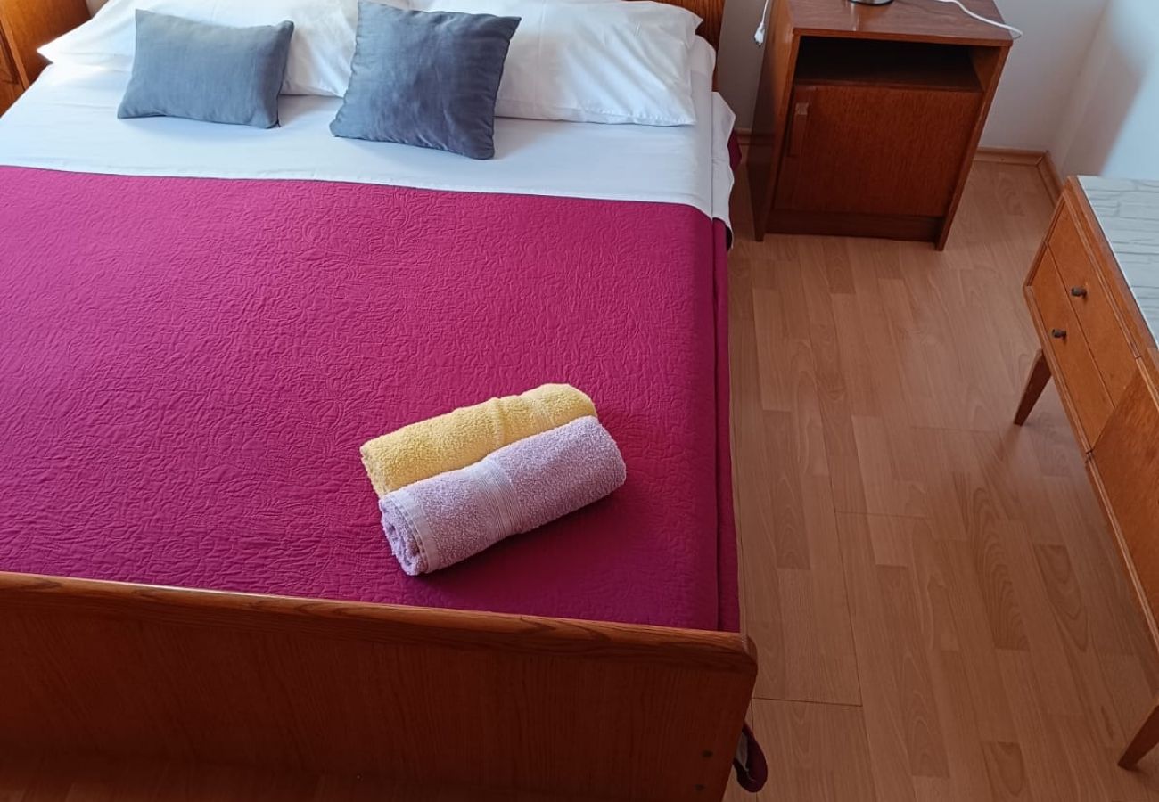 Appartement à Bibinje - Appartement dans Bibinje avec vue mer, Balcon, Climatisation, WIFI (868-1)