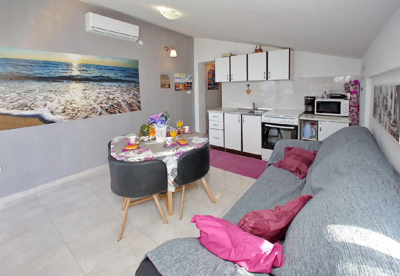 Appartement à Bibinje - Appartement dans Bibinje avec vue mer, Balcon, Climatisation, WIFI (5193-5)