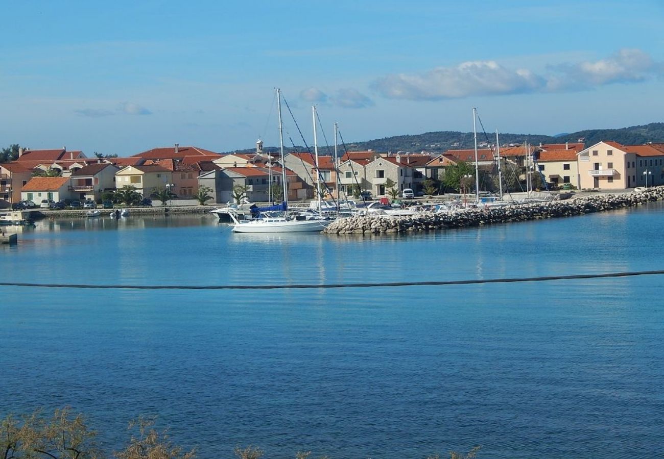 Appartement à Bibinje - Appartement dans Bibinje avec vue mer, Balcon, Climatisation, WIFI (5193-5)