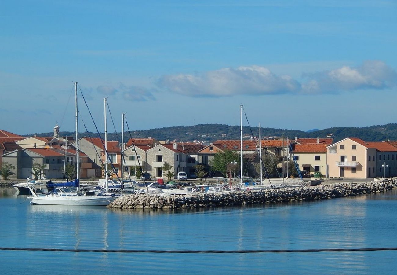 Appartement à Bibinje - Appartement dans Bibinje avec vue mer, Balcon, Climatisation, WIFI (5193-5)