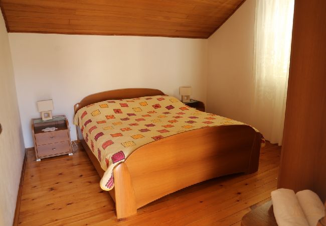 Appartement à Lumbarda - Appartement dans Lumbarda avec vue mer, terrasse, Climatisation, WIFI (869-1) Appartement à Lumbarda - Appartement dans Lumbarda avec vue mer, terrasse, Climatisation, WIFI (869-1)