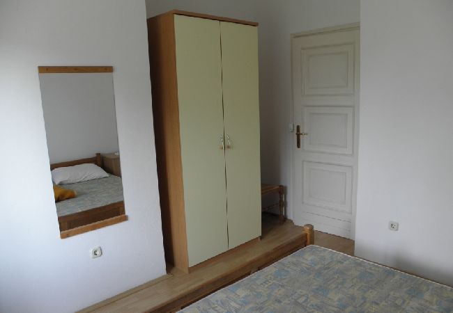 Appartement à Lumbarda - Appartement dans Lumbarda avec vue mer, terrasse, Climatisation, Machine à laver (876-2) Appartement à Lumbarda - Appartement dans Lumbarda avec vue mer, terrasse, Climatisation, Machine à laver (876-2)