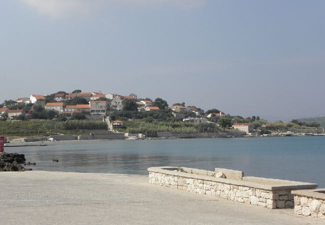 Appartement à Lumbarda - Appartement dans Lumbarda avec vue mer, terrasse, Climatisation, Machine à laver (876-2) Appartement à Lumbarda - Appartement dans Lumbarda avec vue mer, terrasse, Climatisation, Machine à laver (876-2)