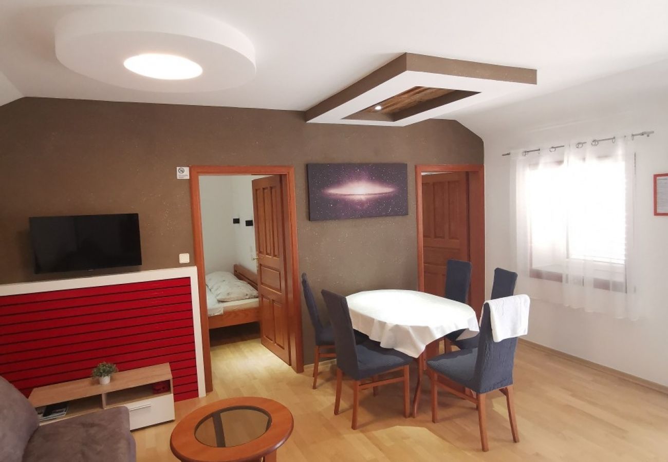 Appartement à Privlaka - Appartement dans Privlaka avec Balcon, Climatisation, WIFI, Lave-vaisselle (878-1)