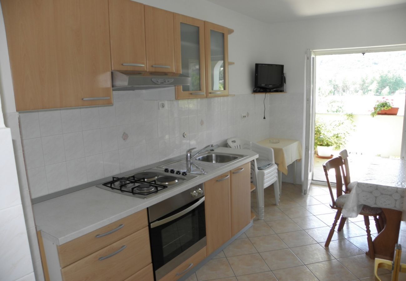 Appartement à Lopar - Appartement dans Lopar avec Balcon, Climatisation, WIFI, Machine à laver (893-1)