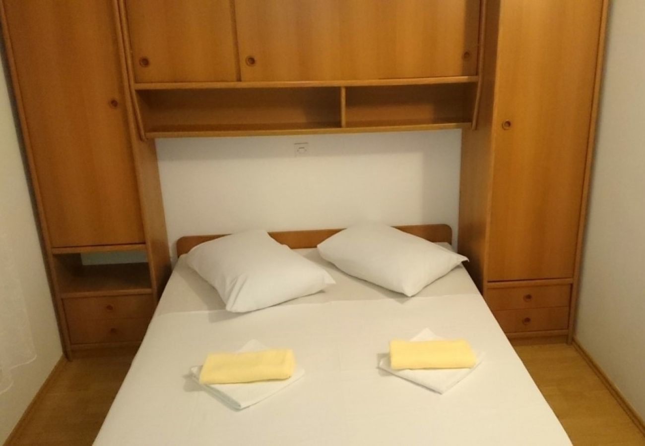 Appartement à Lopar - Appartement dans Lopar avec Balcon, Climatisation, WIFI, Machine à laver (893-1)