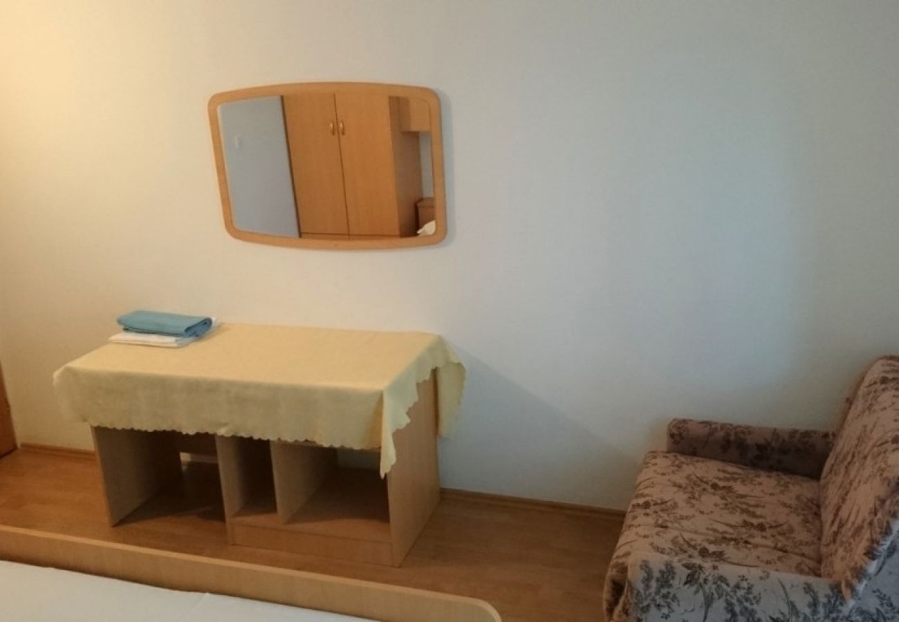 Appartement à Lopar - Appartement dans Lopar avec Balcon, Climatisation, WIFI, Machine à laver (893-1)