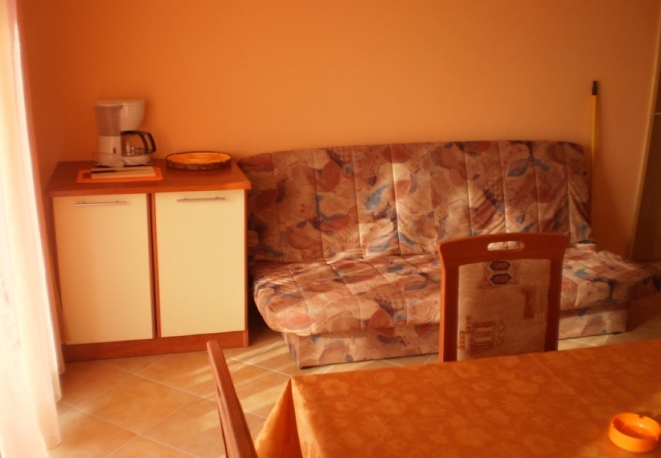 Appartement à Lopar - Appartement dans Lopar avec Balcon, Climatisation, WIFI, Machine à laver (696-8)