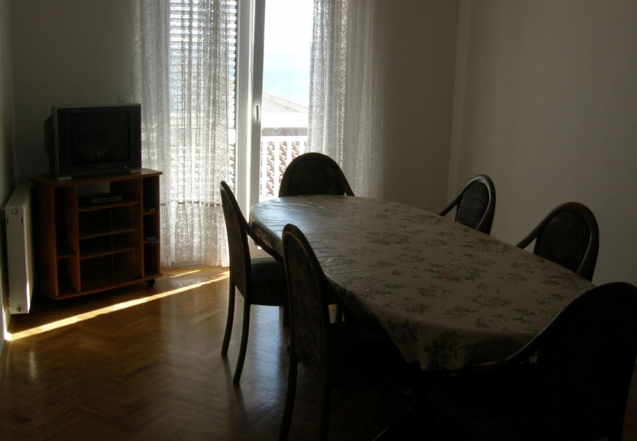 Appartement à Duce - Appartement dans Duće avec vue mer, Balcon, Climatisation, WIFI (900-1)