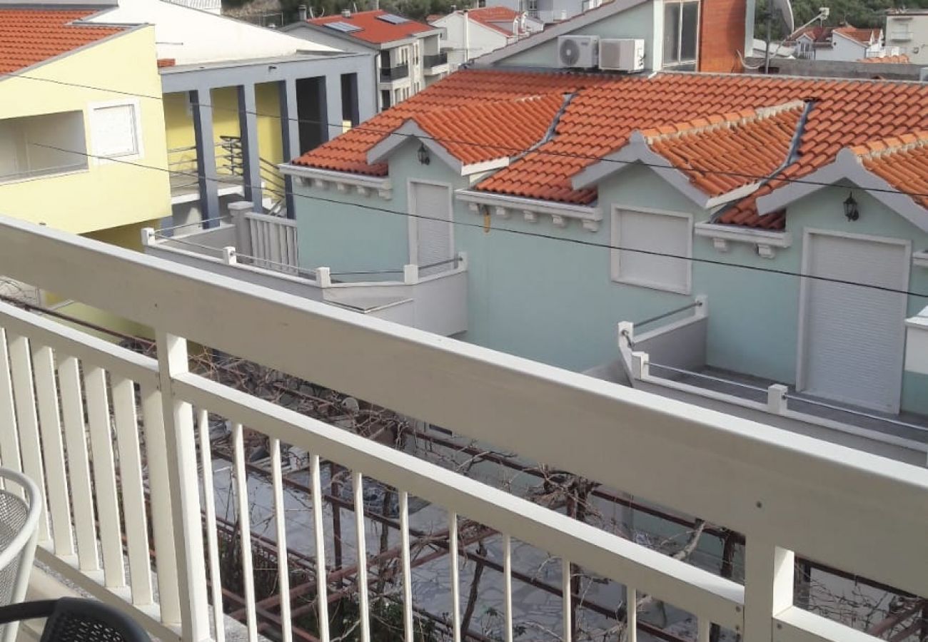 Appartement à Duce - Appartement dans Duće avec vue mer, Balcon, Climatisation, WIFI (900-1)