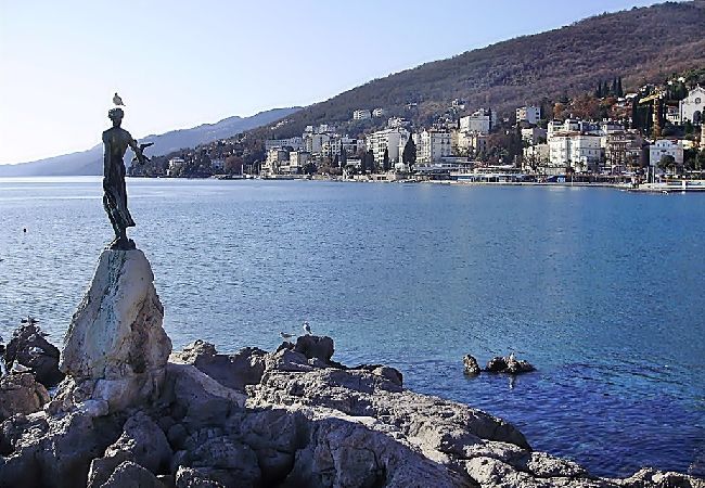 Appartement à Opatija - Appartement dans Opatija avec Climatisation, WIFI, Machine à laver (905-2) Appartement à Opatija - Appartement dans Opatija avec Climatisation, WIFI, Machine à laver (905-2)