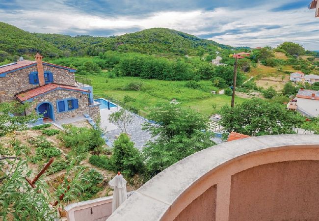 Appartement à Supetarska Draga - Appartement dans Supetarska Draga avec vue mer, Balcon, Climatisation, WIFI (3321-3) Appartement à Supetarska Draga - Appartement dans Supetarska Draga avec vue mer, Balcon, Climatisation, WIFI (3321-3)