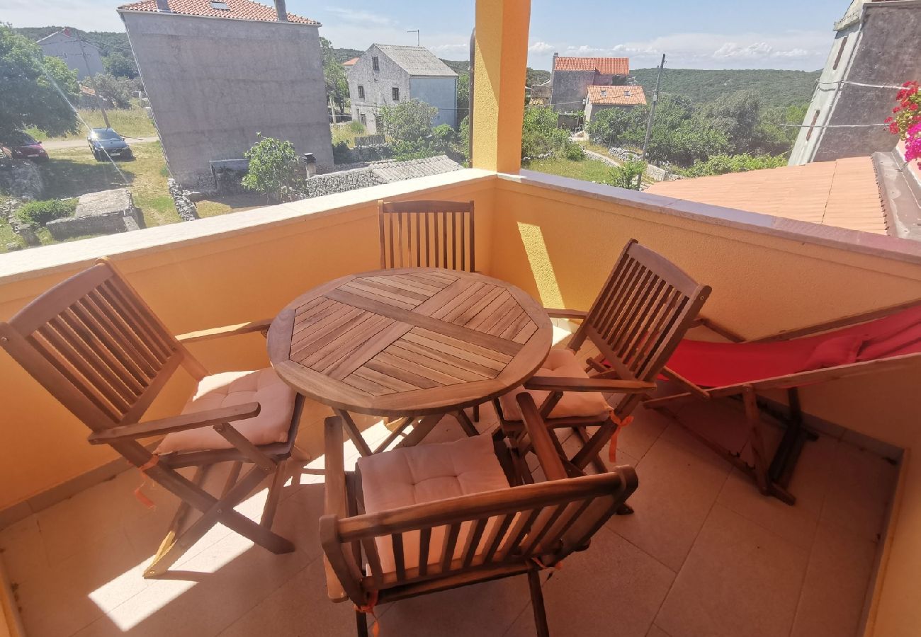 Appartement à Stivan - Appartement dans Stivan avec terrasse, Climatisation, WIFI, Machine à laver (920-3)