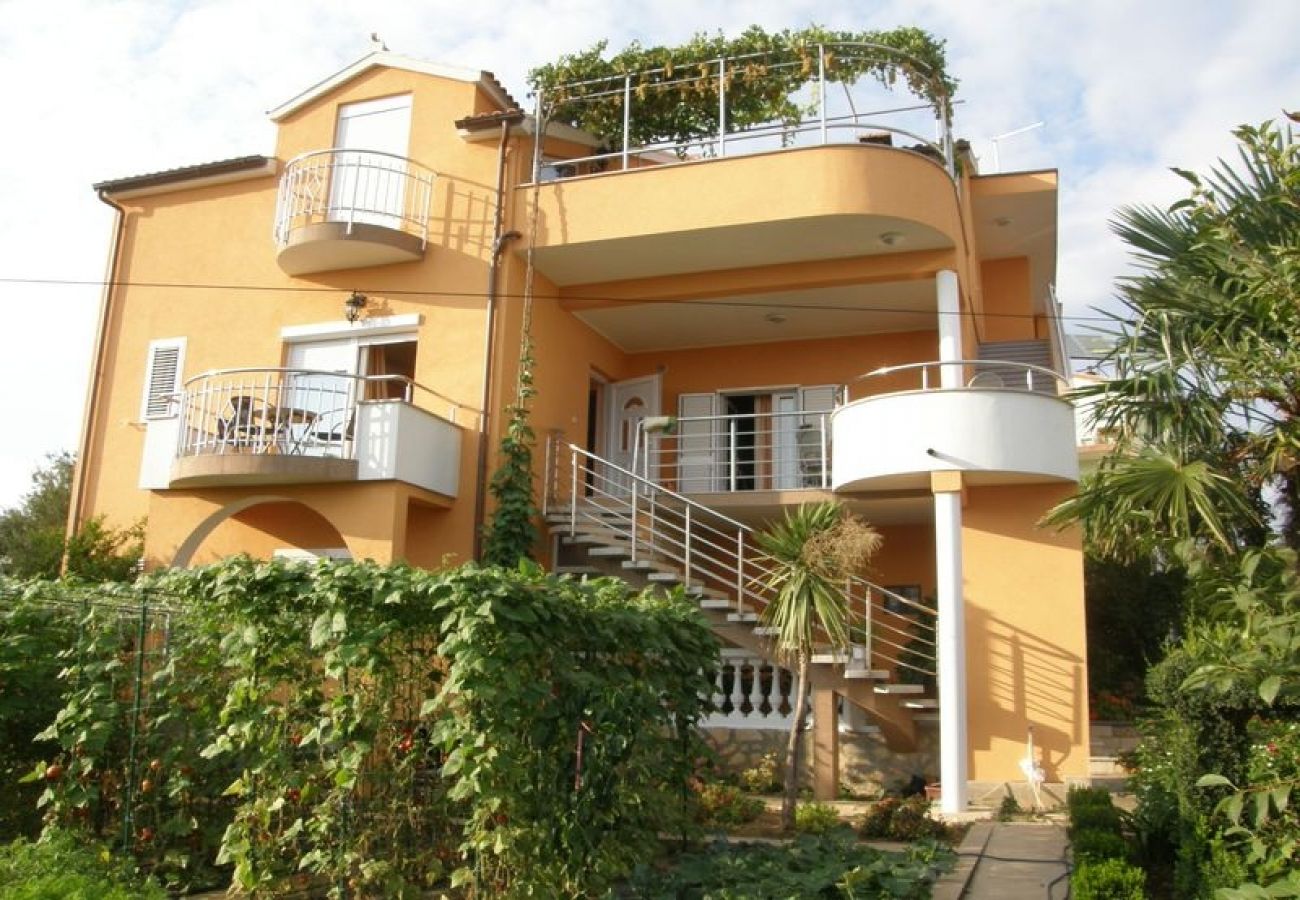 Appartement à Vodice - Appartement dans Vodice avec vue mer, Balcon, Climatisation, WIFI (3335-1)