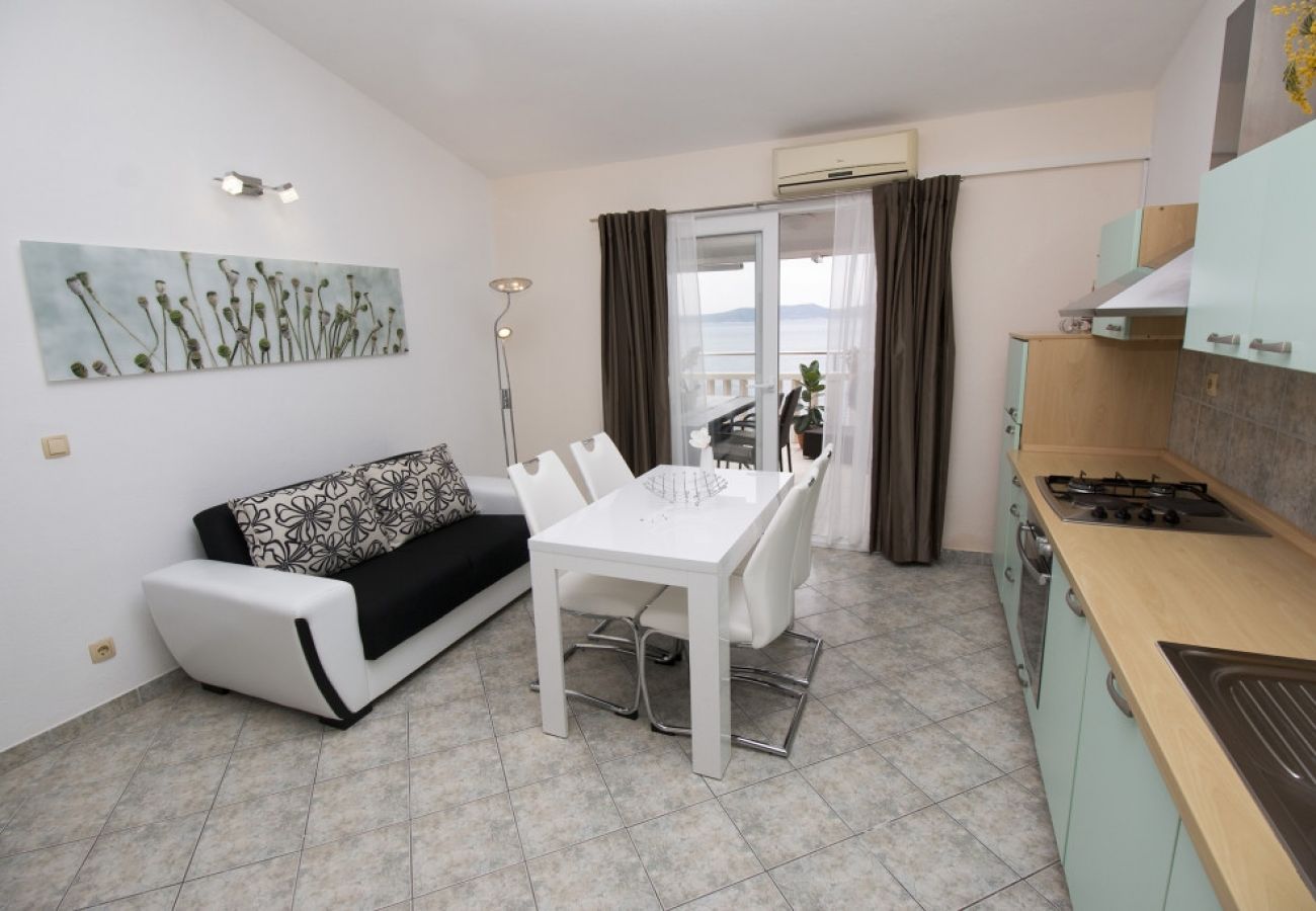 Appartement à Pisak - Appartement dans Pisak avec vue mer, terrasse, Climatisation, WIFI (3340-6)