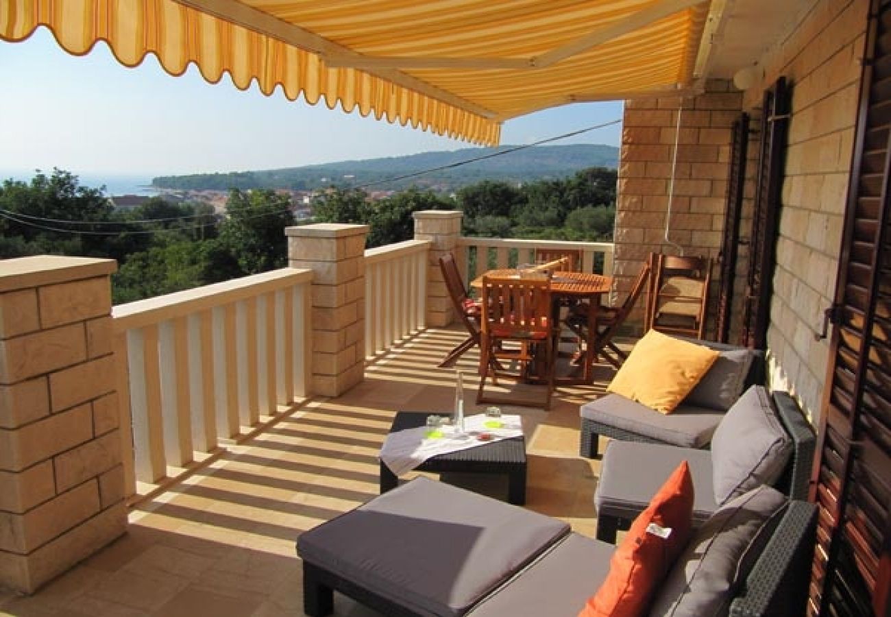 Appartement à Sucuraj - Appartement dans Sućuraj avec vue mer, terrasse, Climatisation, WIFI (3354-1)