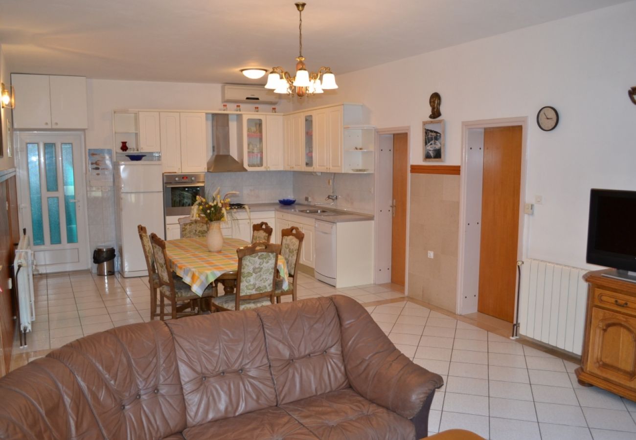 Appartement à Povlja - Appartement dans Povlja avec vue mer, terrasse, Climatisation, WIFI (3365-3)