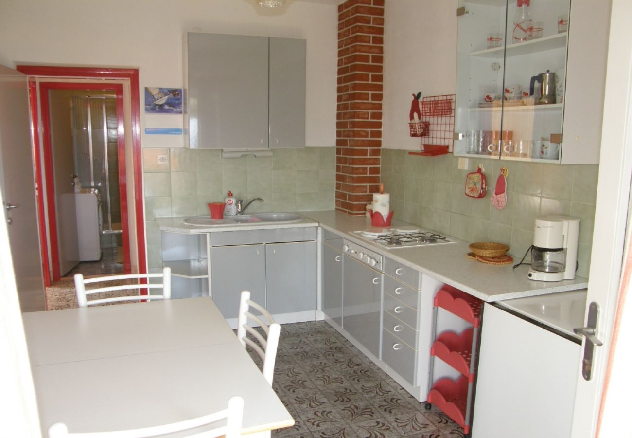 Appartement à Bol - Appartement dans Bol avec vue mer, Balcon, Climatisation, WIFI (3416-1)