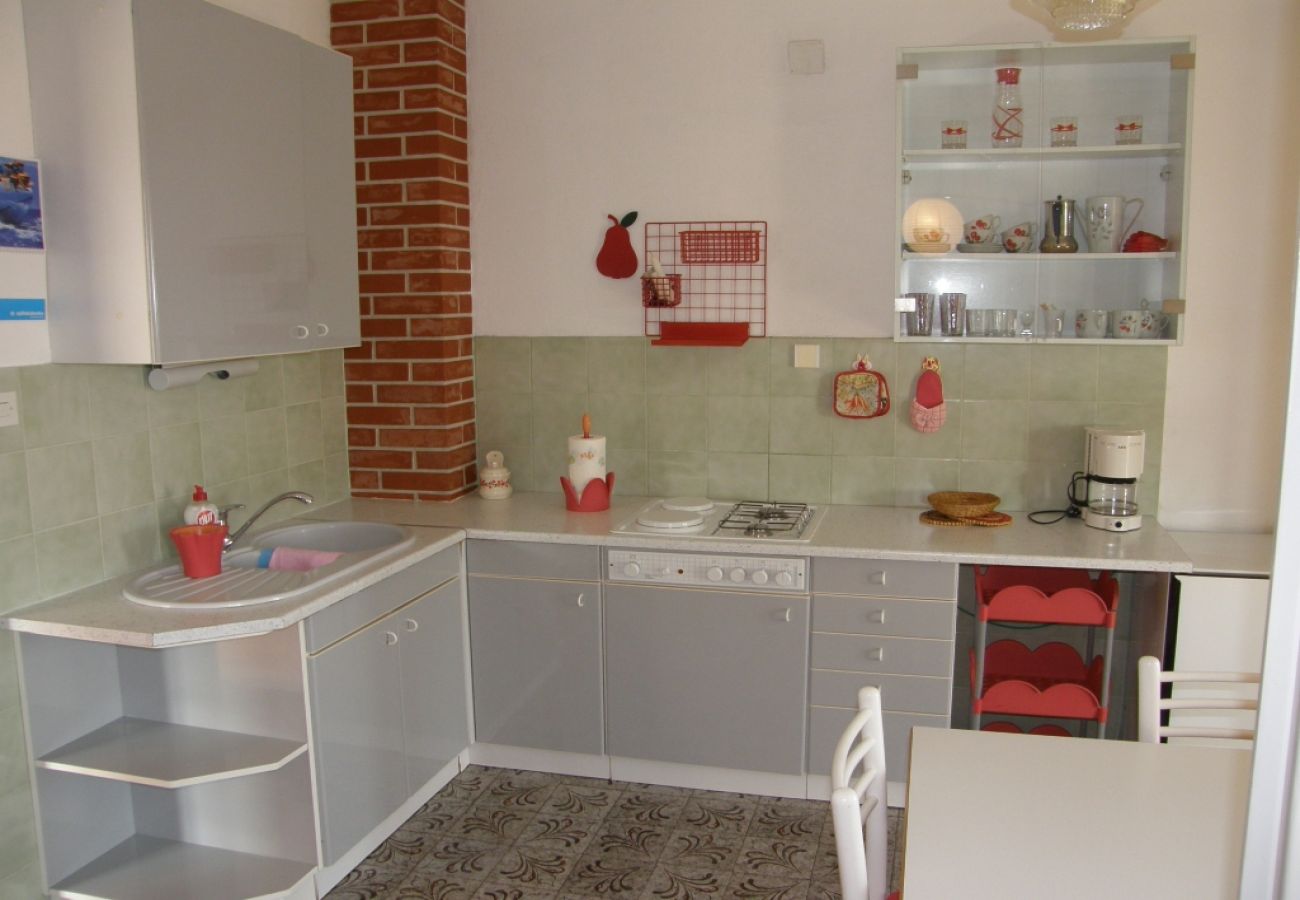 Appartement à Bol - Appartement dans Bol avec vue mer, Balcon, Climatisation, WIFI (3416-1)