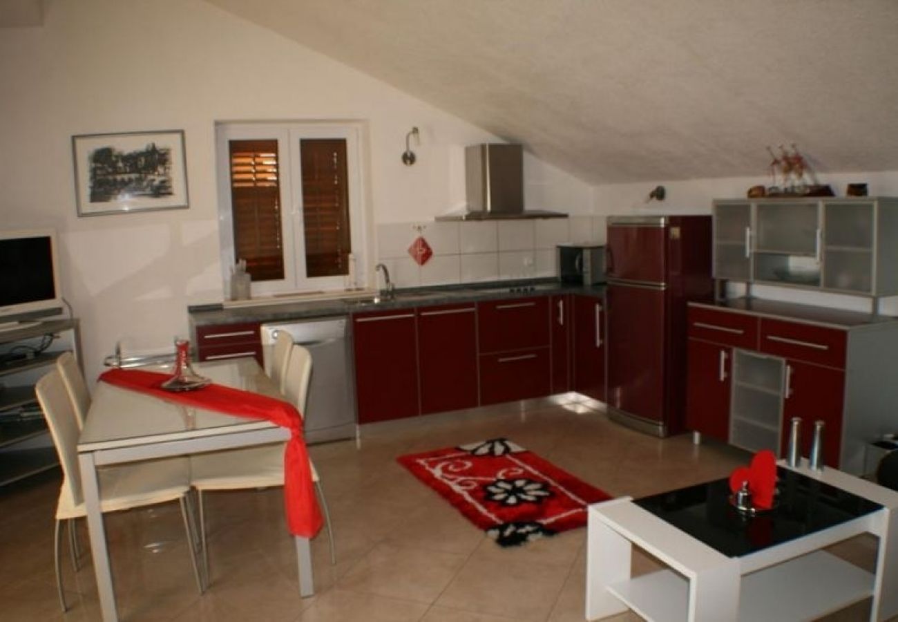 Appartement à Bol - Appartement dans Bol avec vue mer, terrasse, Climatisation, WIFI (3417-1)