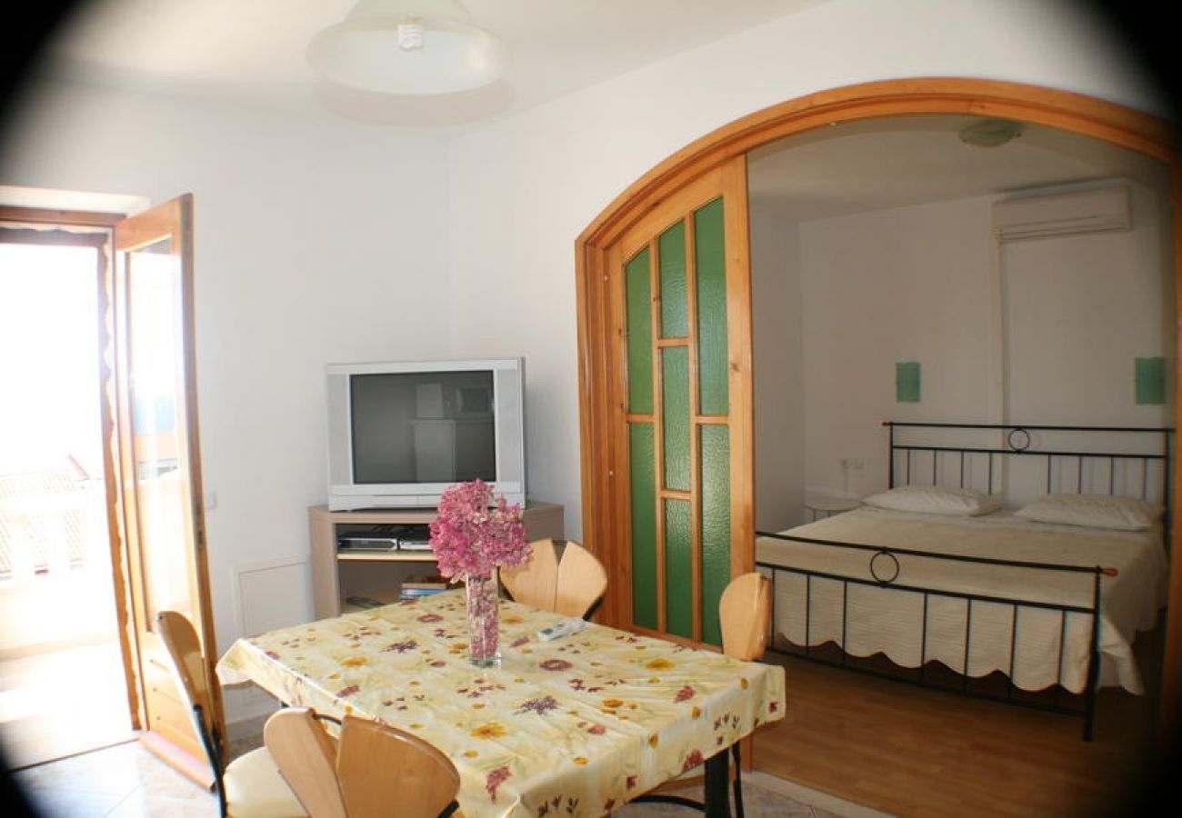 Appartement à Bol - Appartement dans Bol avec vue mer, Balcon, Climatisation, WIFI (3417-4)