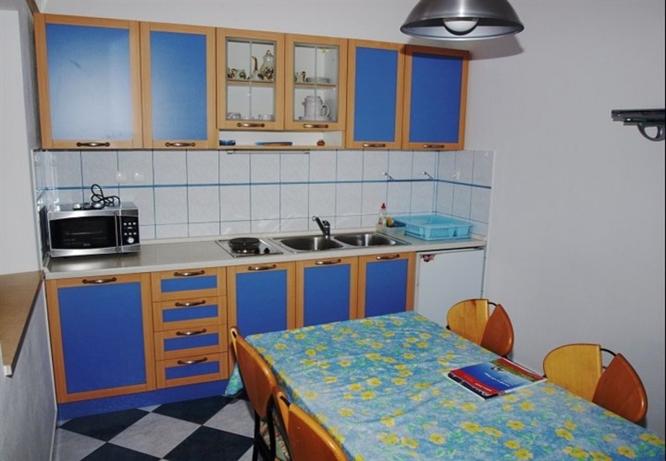 Appartement à Bol - Appartement dans Bol avec vue mer, Balcon, Climatisation, WIFI (3417-5)