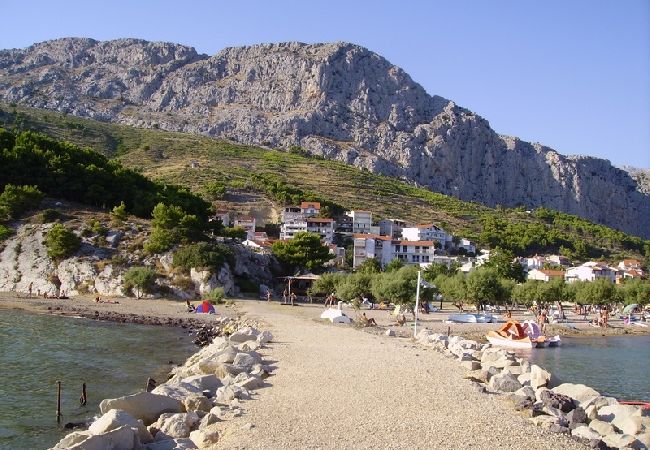 Appartement à Omiš - Appartement dans Omiš avec vue mer, Balcon, Climatisation, WIFI (3422-1) Appartement à Omiš - Appartement dans Omiš avec vue mer, Balcon, Climatisation, WIFI (3422-1)