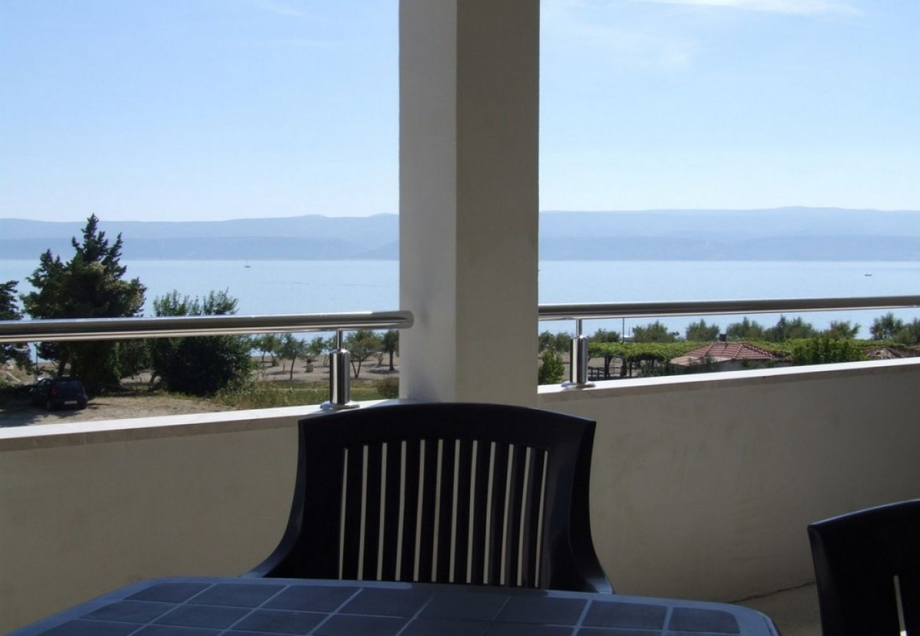 Appartement à Omiš - Appartement dans Omiš avec vue mer, terrasse, Climatisation, WIFI (3422-6)