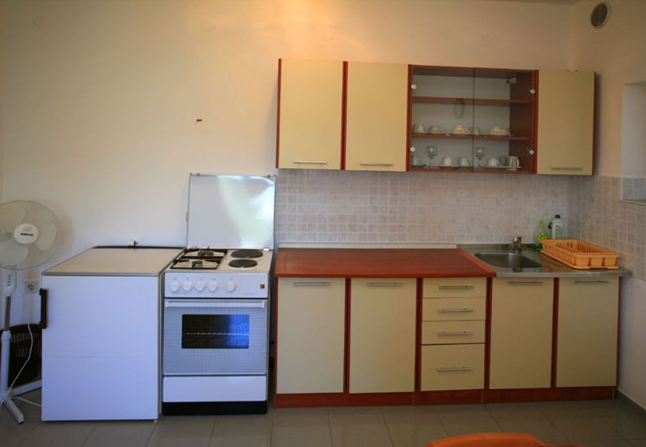 Appartement à Duce - Appartement dans Duće avec vue mer, terrasse, Climatisation, WIFI (3423-2)