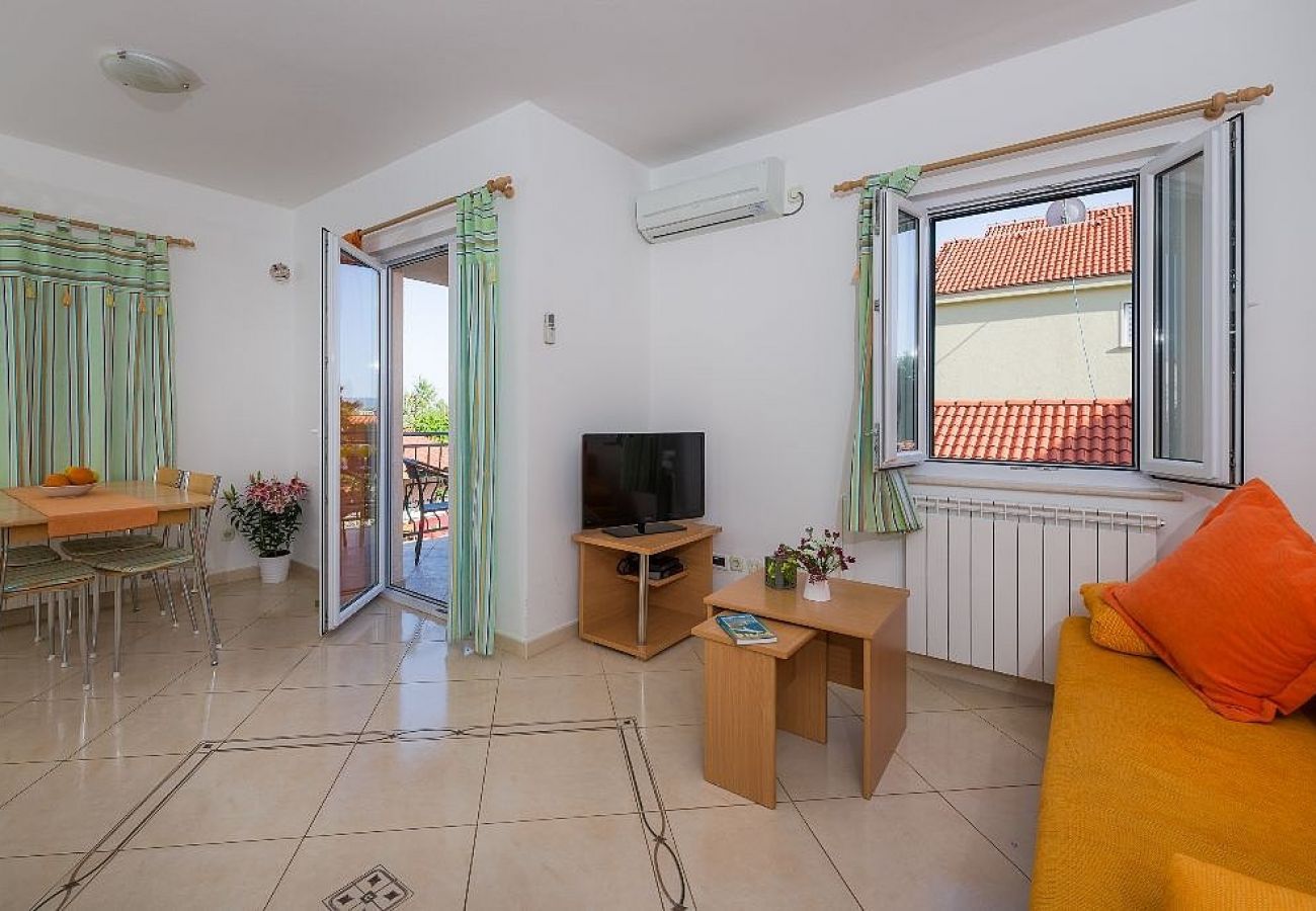 Appartement à Bol - Appartement dans Bol avec Balcon, Climatisation, WIFI, Lave-vaisselle (5217-7)