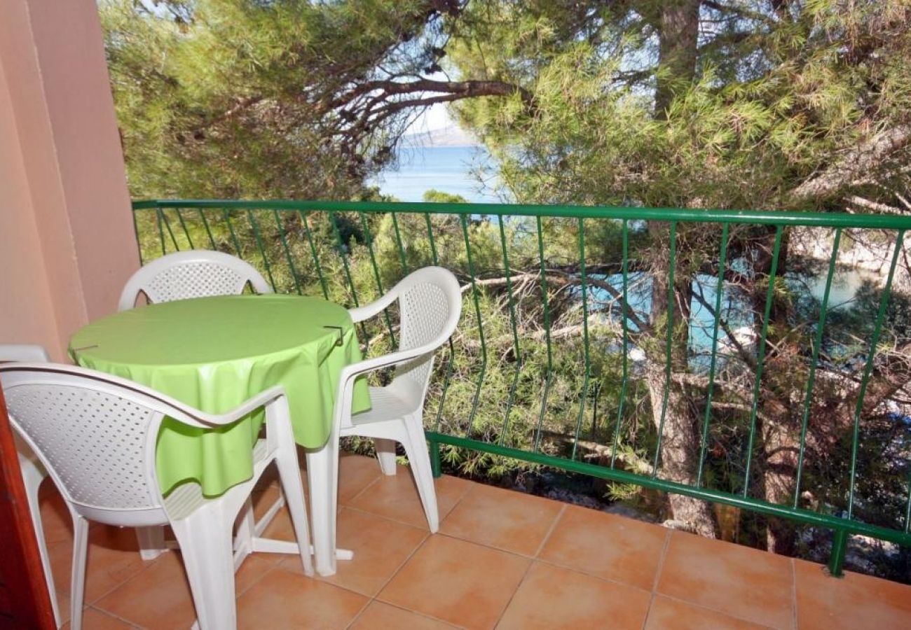 Appartement à Stari Grad - Appartement dans Basina avec vue mer, terrasse (3450-2)