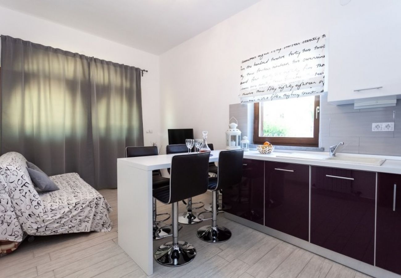 Appartement à Pakoštane - Appartement dans Pakoštane avec terrasse, Climatisation, WIFI, Lave-vaisselle (3475-3)