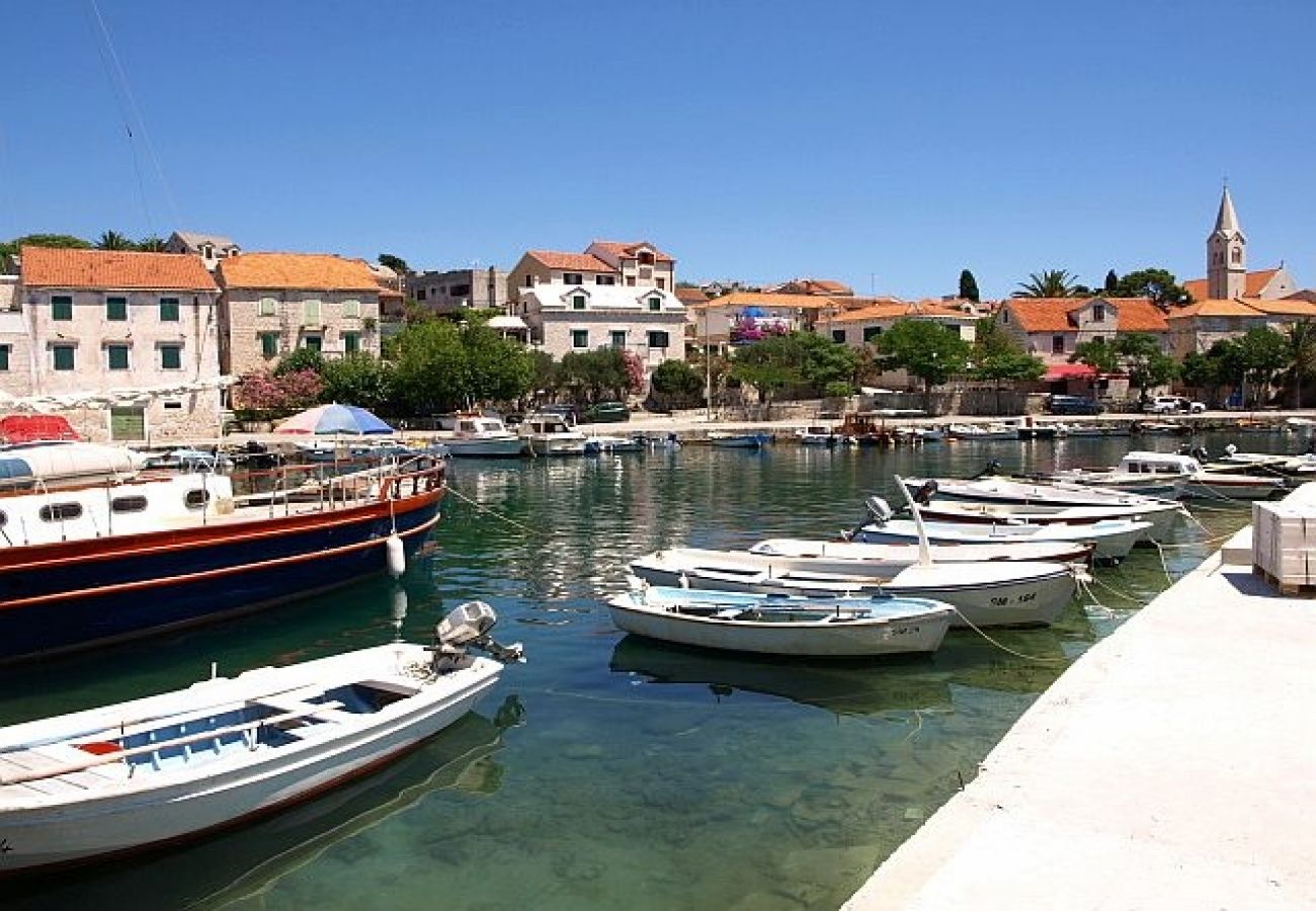 Maison à Sumartin - Maison de vacances dans Sumartin avec vue mer, Balcon, Climatisation, WIFI (626-1)