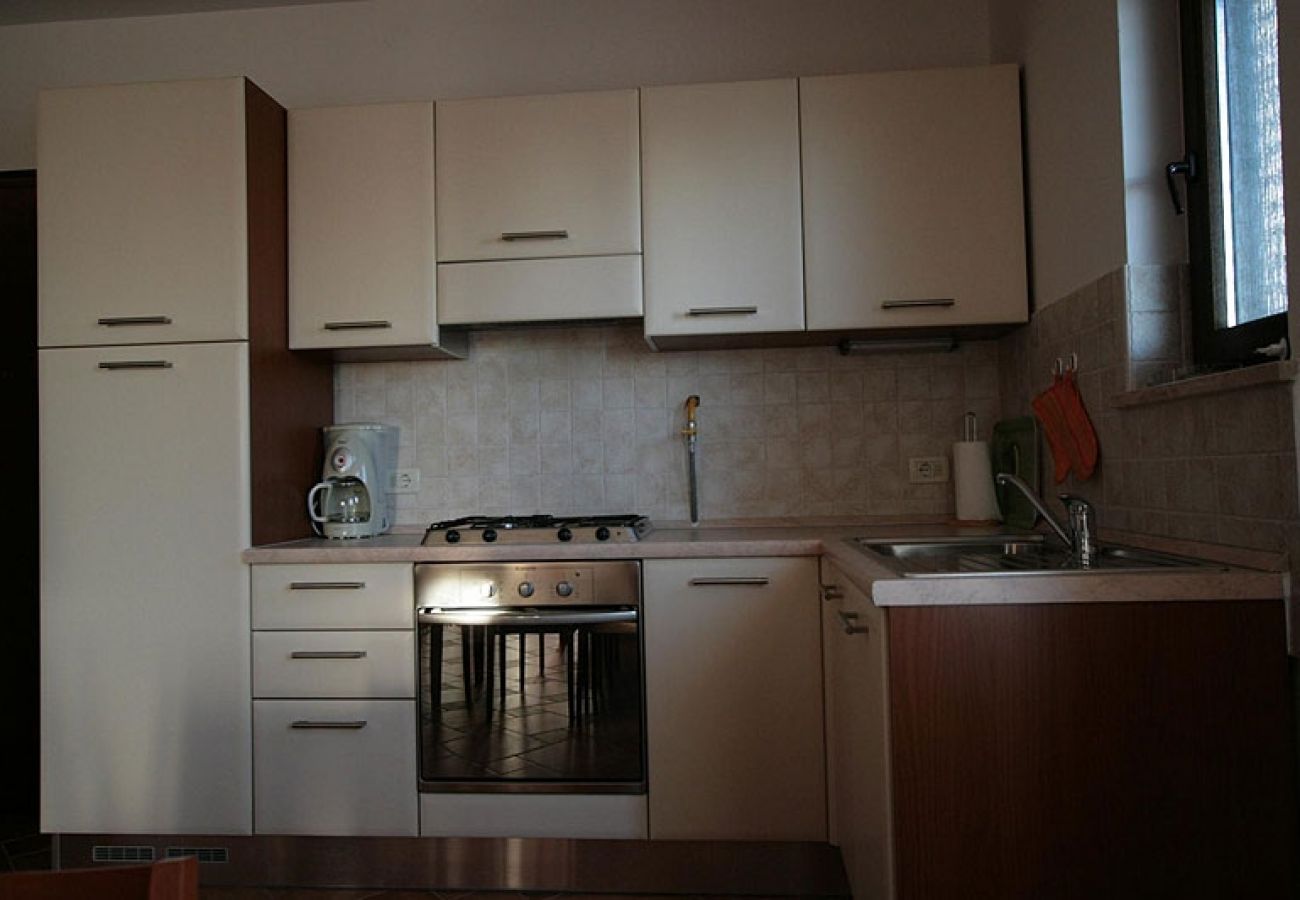 Appartement à Rovinj - Appartement dans Rovinj avec terrasse, Climatisation, WIFI, Machine à laver (3482-3)