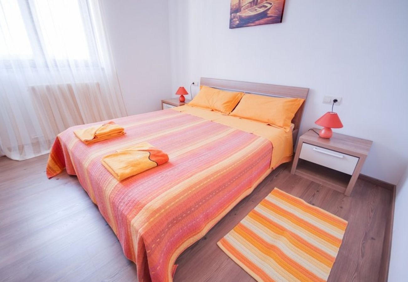 Appartement à Rovinj - Appartement dans Rovinj avec Balcon, Climatisation, WIFI (3483-1)