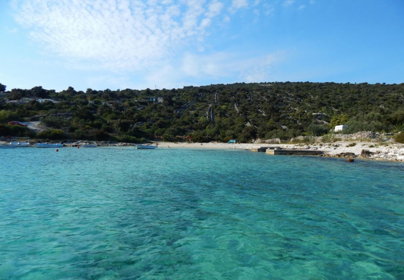 Maison à Vinišce - Maison de vacances dans Vinišće avec vue mer, Balcon, Climatisation, WIFI (3484-1)