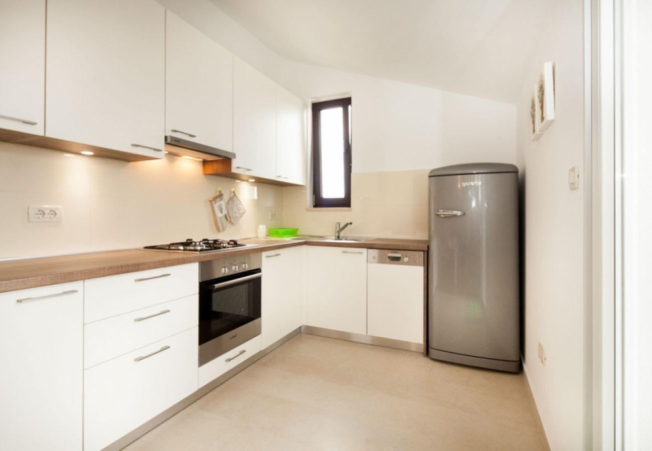 Appartement à Rovinj - Appartement dans Rovinj avec vue mer, Balcon, Climatisation, WIFI (3482-10)