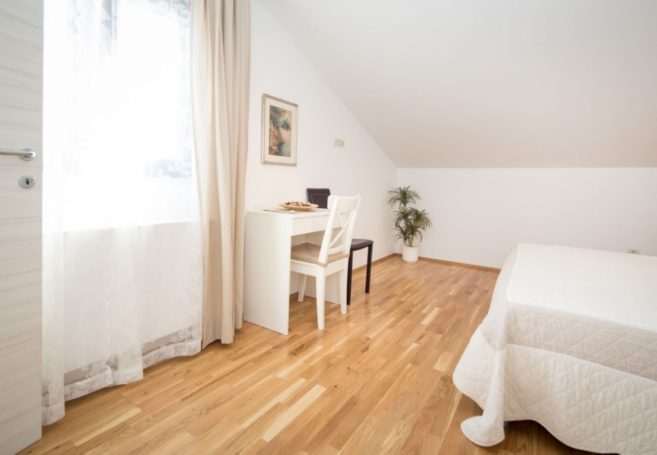 Appartement à Rovinj - Appartement dans Rovinj avec vue mer, Balcon, Climatisation, WIFI (3482-11)