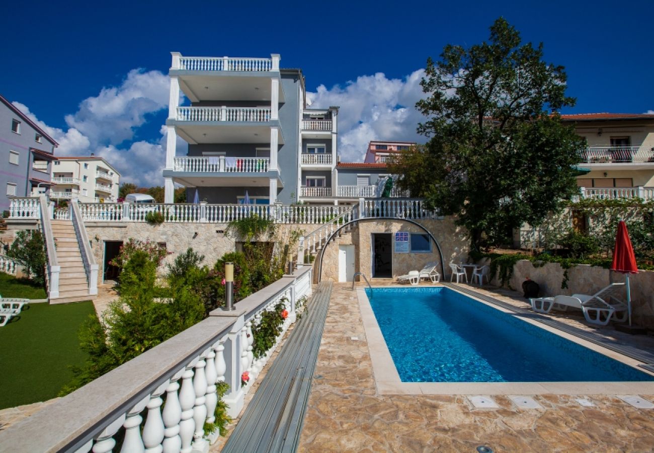 Appartement à Crikvenica - Appartement dans Crikvenica avec vue mer, Balcon, Climatisation, WIFI (3492-1)