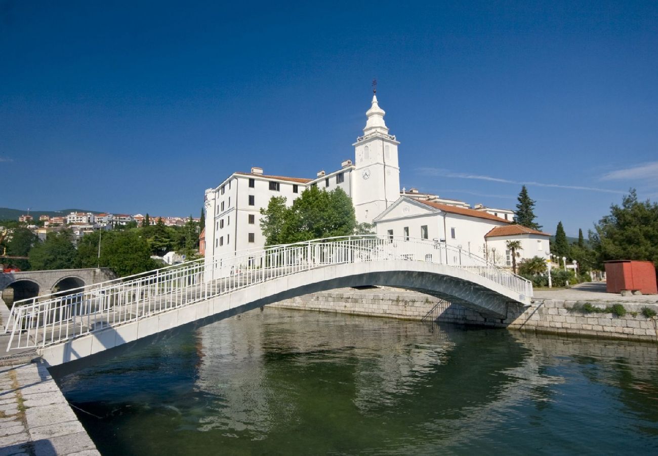 Appartement à Crikvenica - Appartement dans Crikvenica avec vue mer, Balcon, Climatisation, WIFI (3492-1)