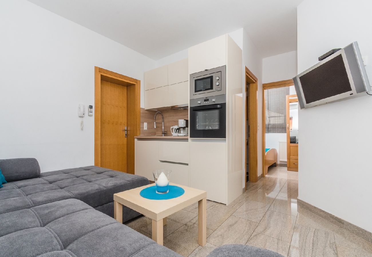 Appartement à Crikvenica - Appartement dans Crikvenica avec vue mer, terrasse, Climatisation, WIFI (3492-2)